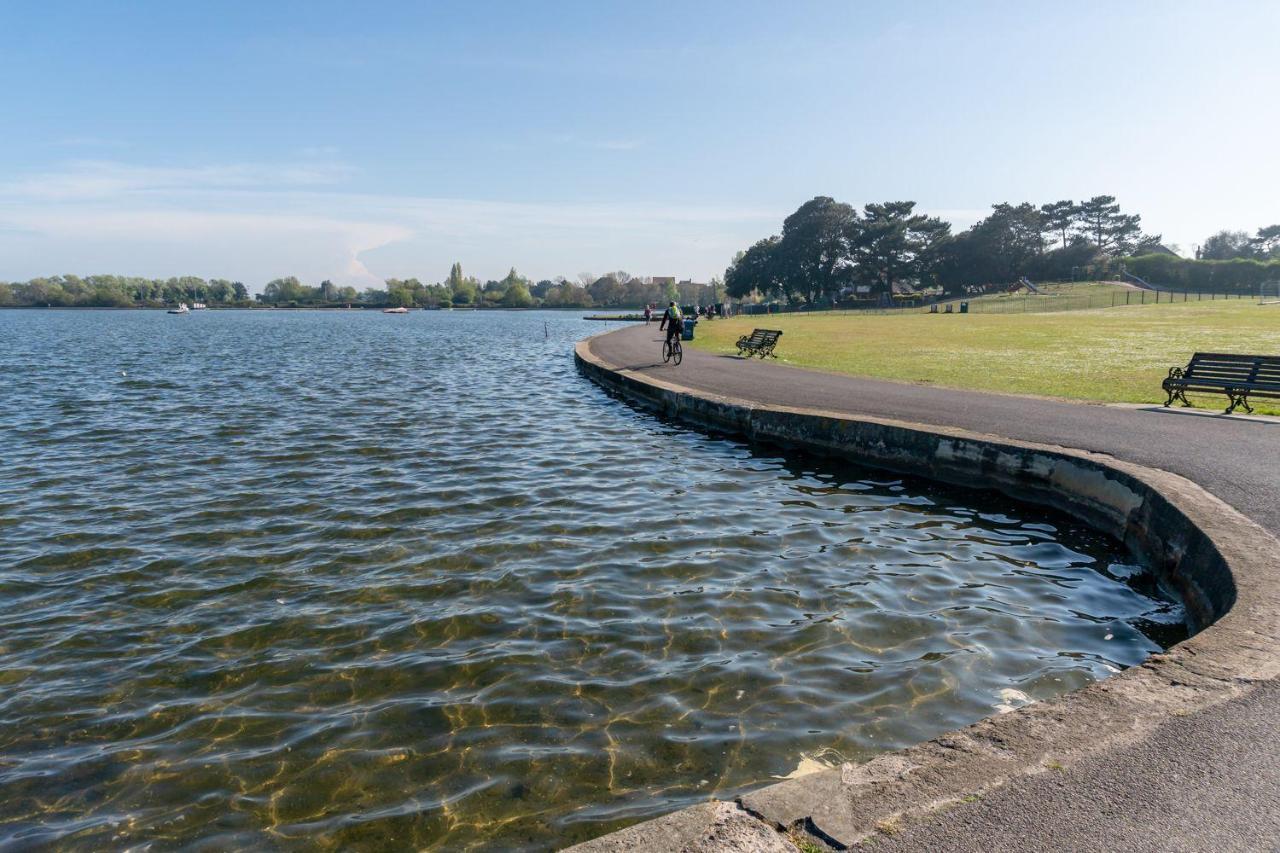 Park Lake View Пул Экстерьер фото